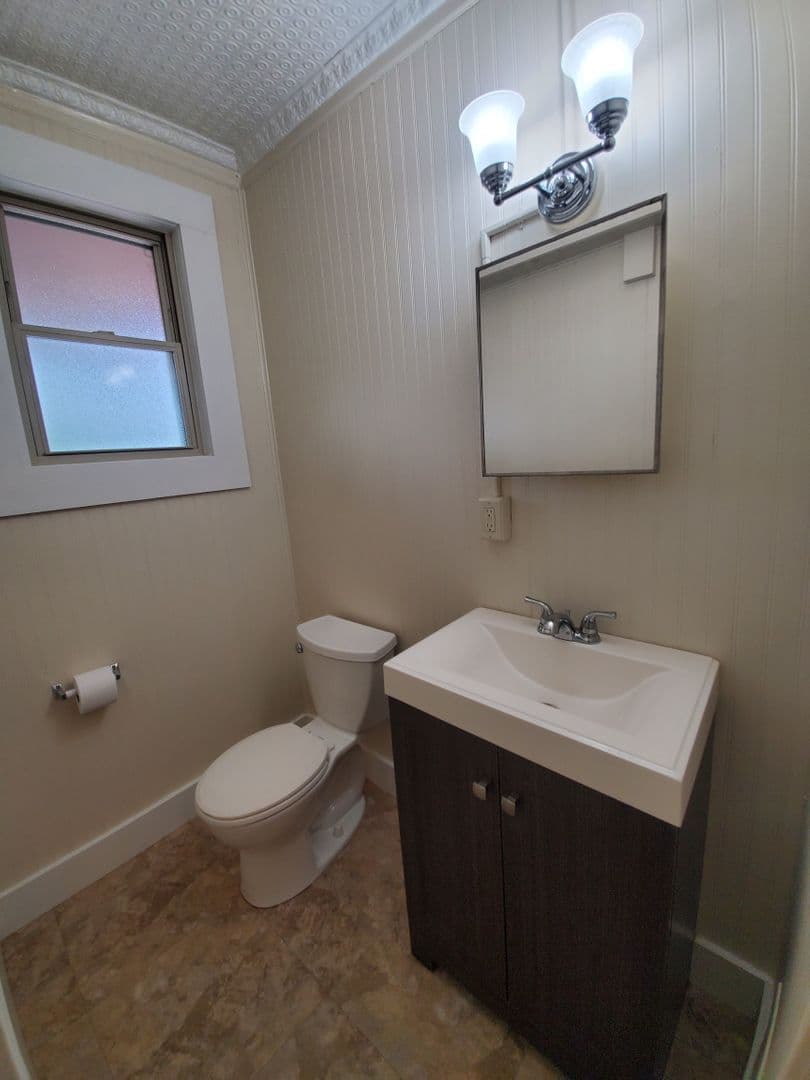 Ithaca Apartment: 523 E Buffalo Street