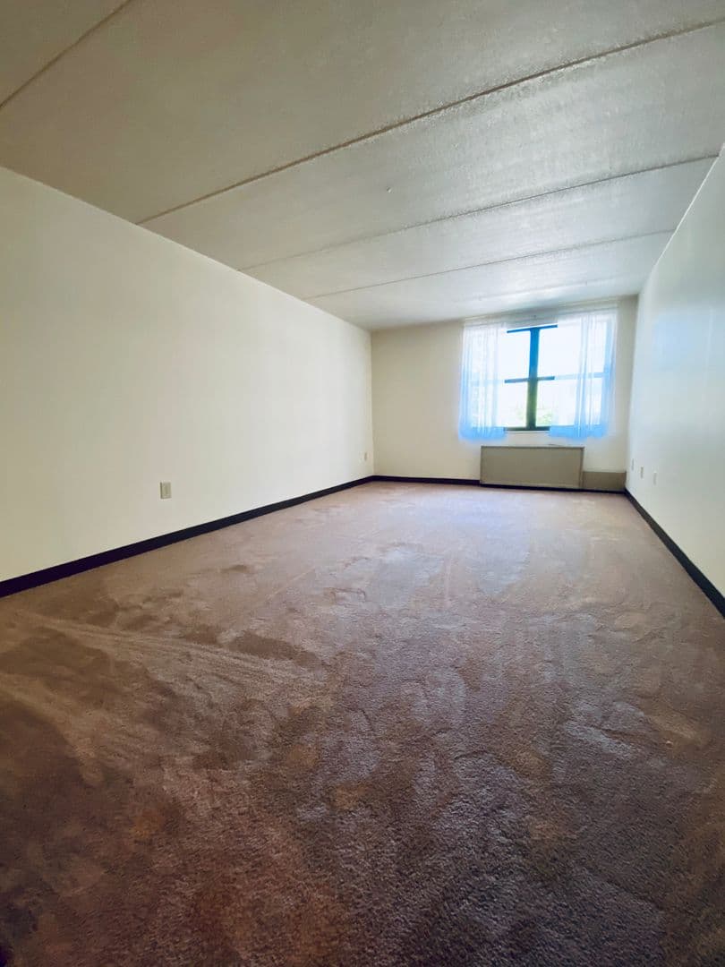 Pittsburgh Apartment: 5030 Centre Avenue