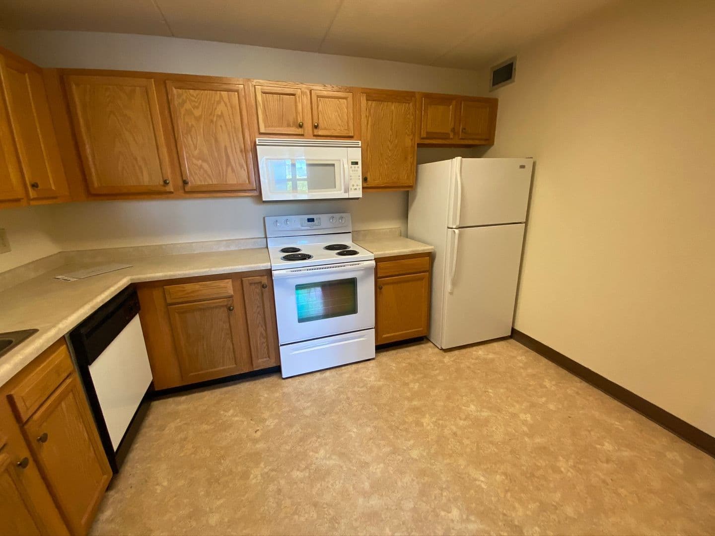 Pittsburgh Apartment: 5030 Centre Avenue