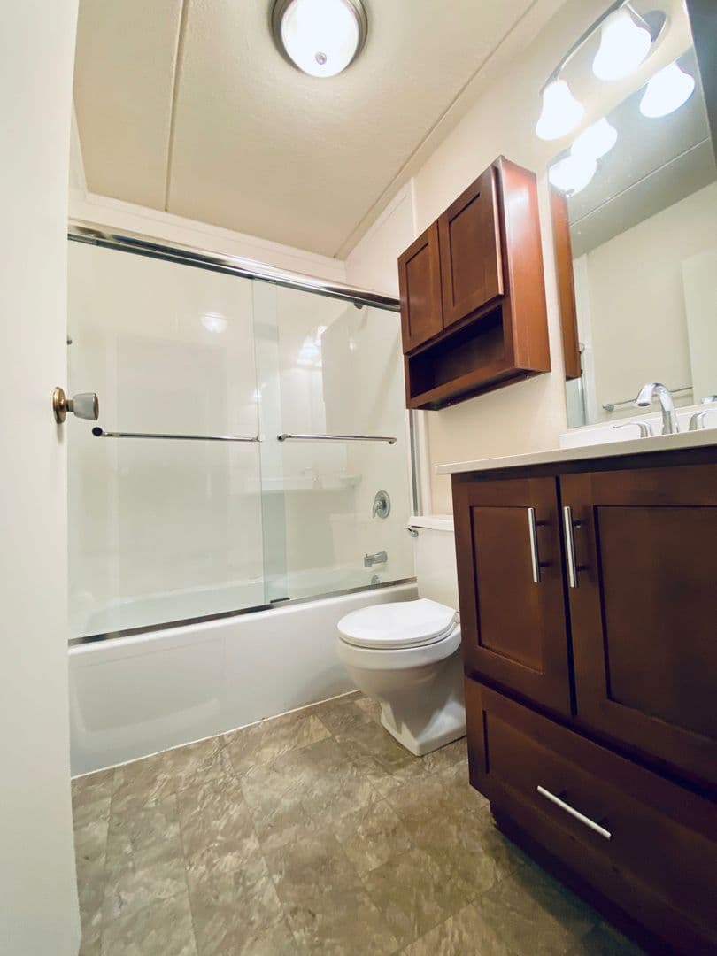 Pittsburgh Apartment: 5030 Centre Avenue