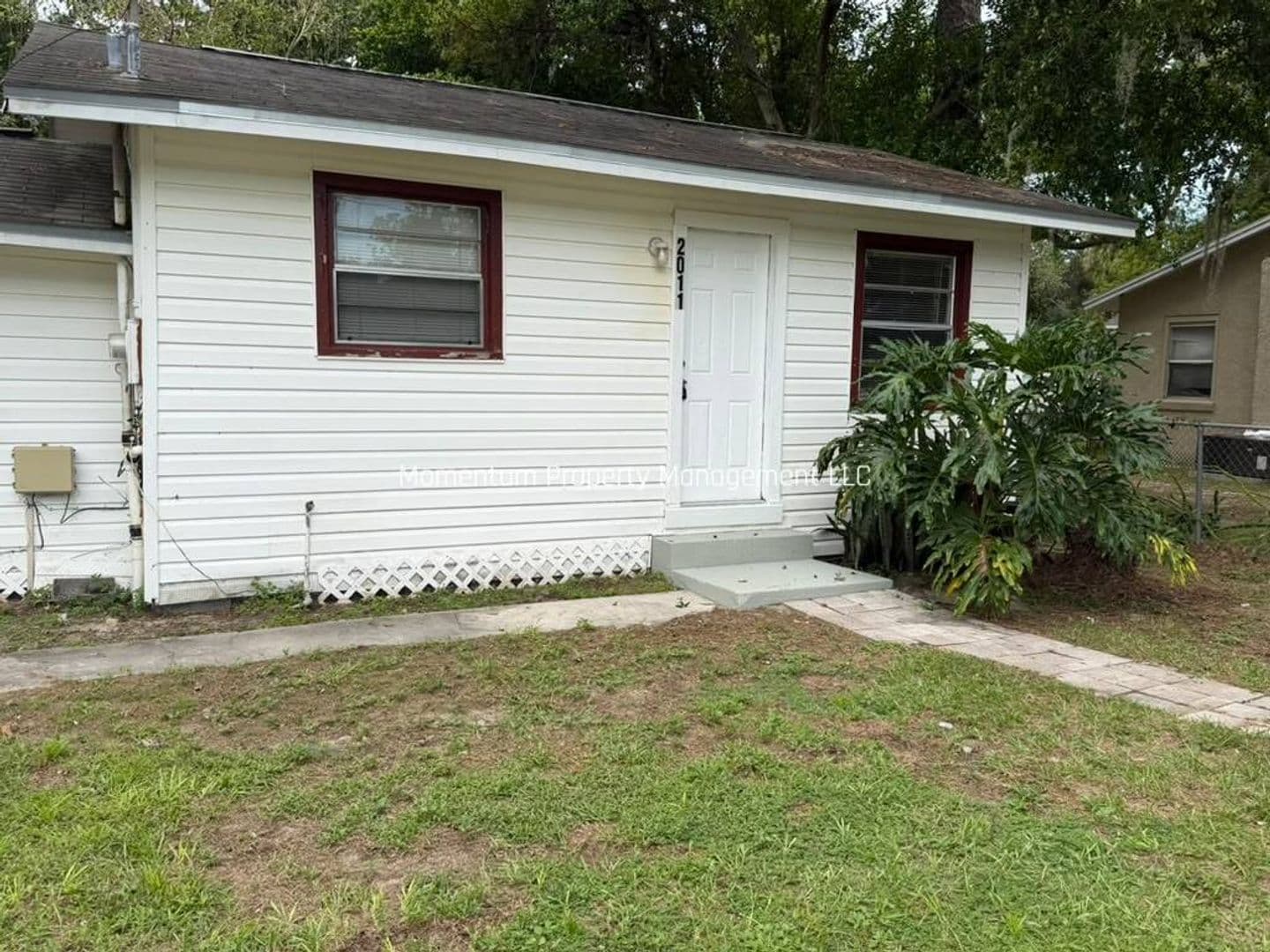 Tampa House: 2011 Fairbanks St.