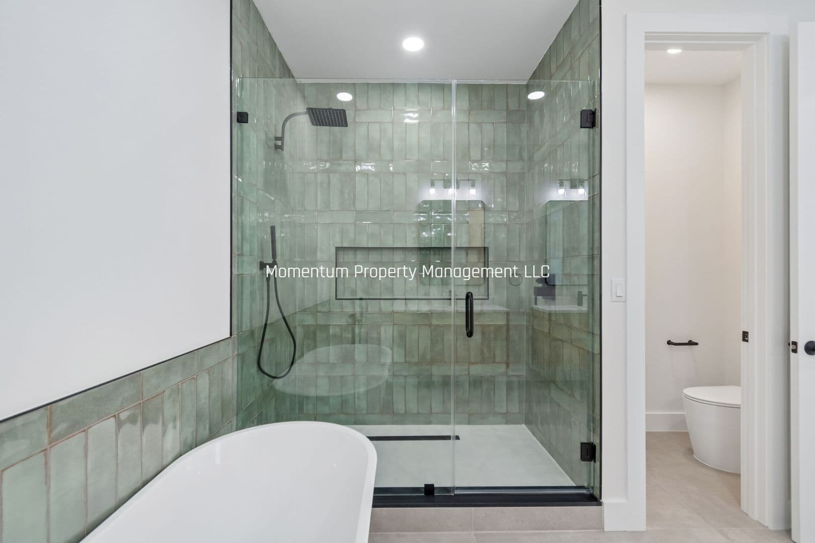 Tampa House: 6403 S Richard Ave