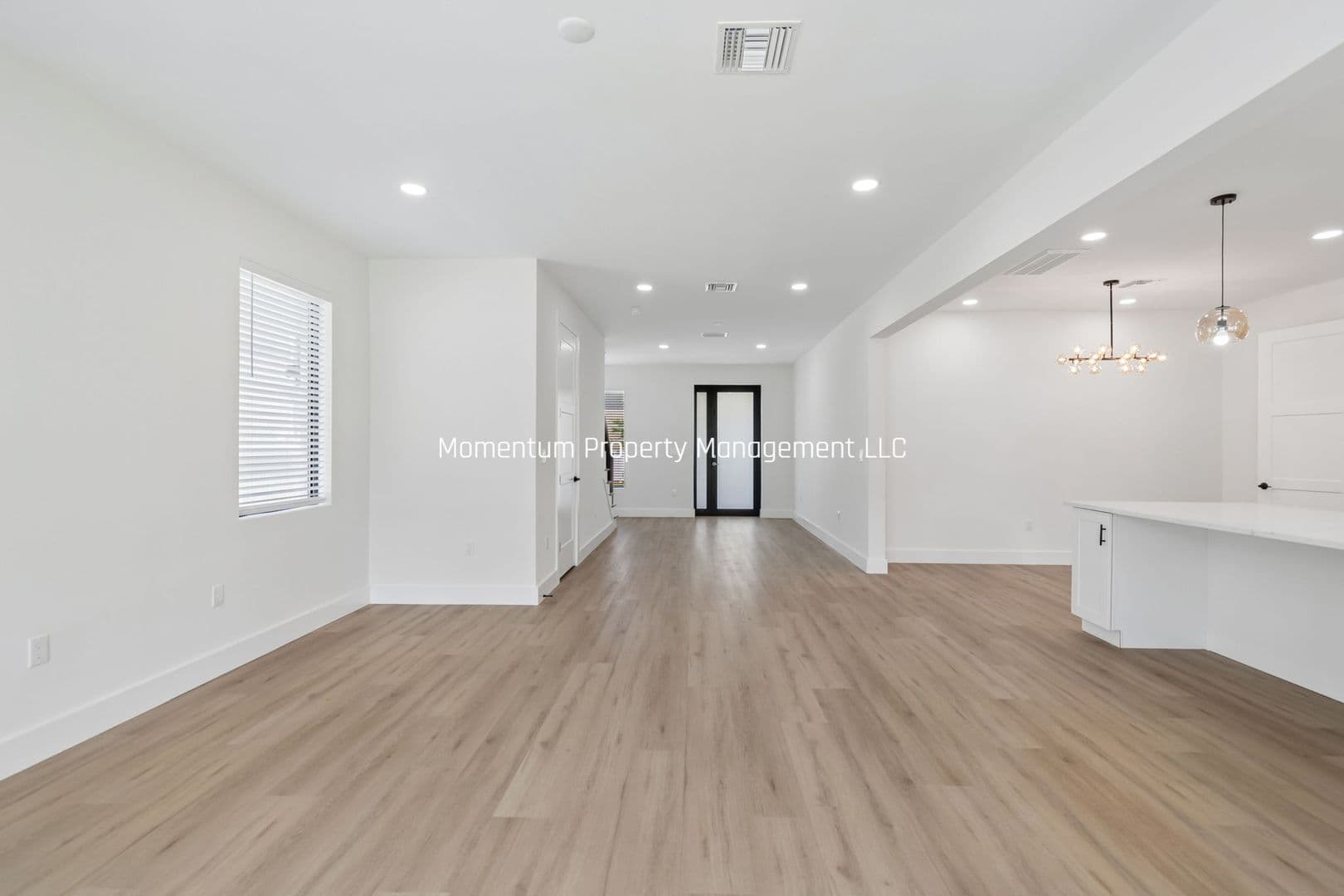 Tampa House: 6403 S Richard Ave