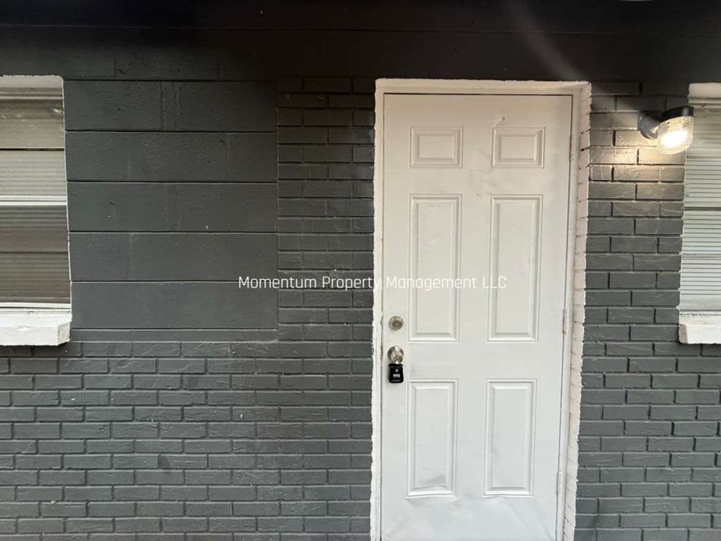 Tampa House: 8215 N. 17th St. Unit B