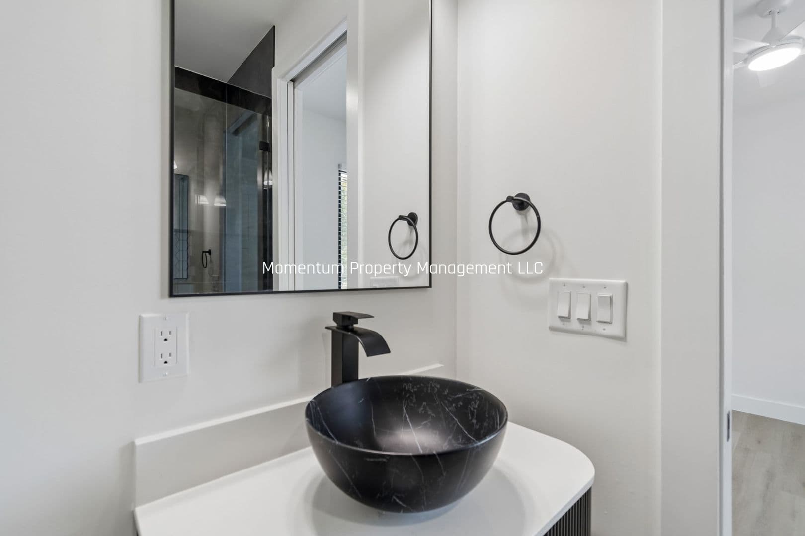 Tampa House: 6403 S Richard Ave