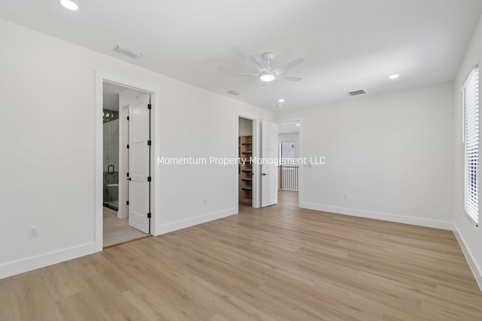 Tampa House: 6403 S Richard Ave