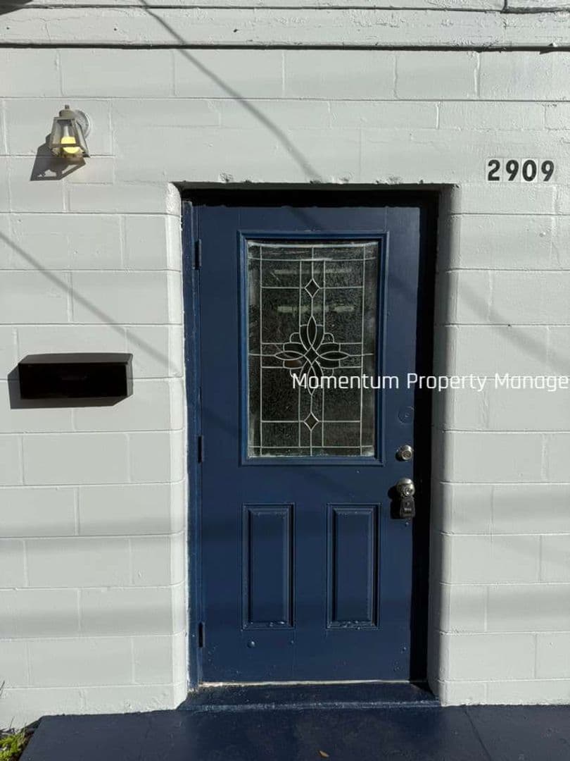 Tampa House: 2909 N. 17th St.