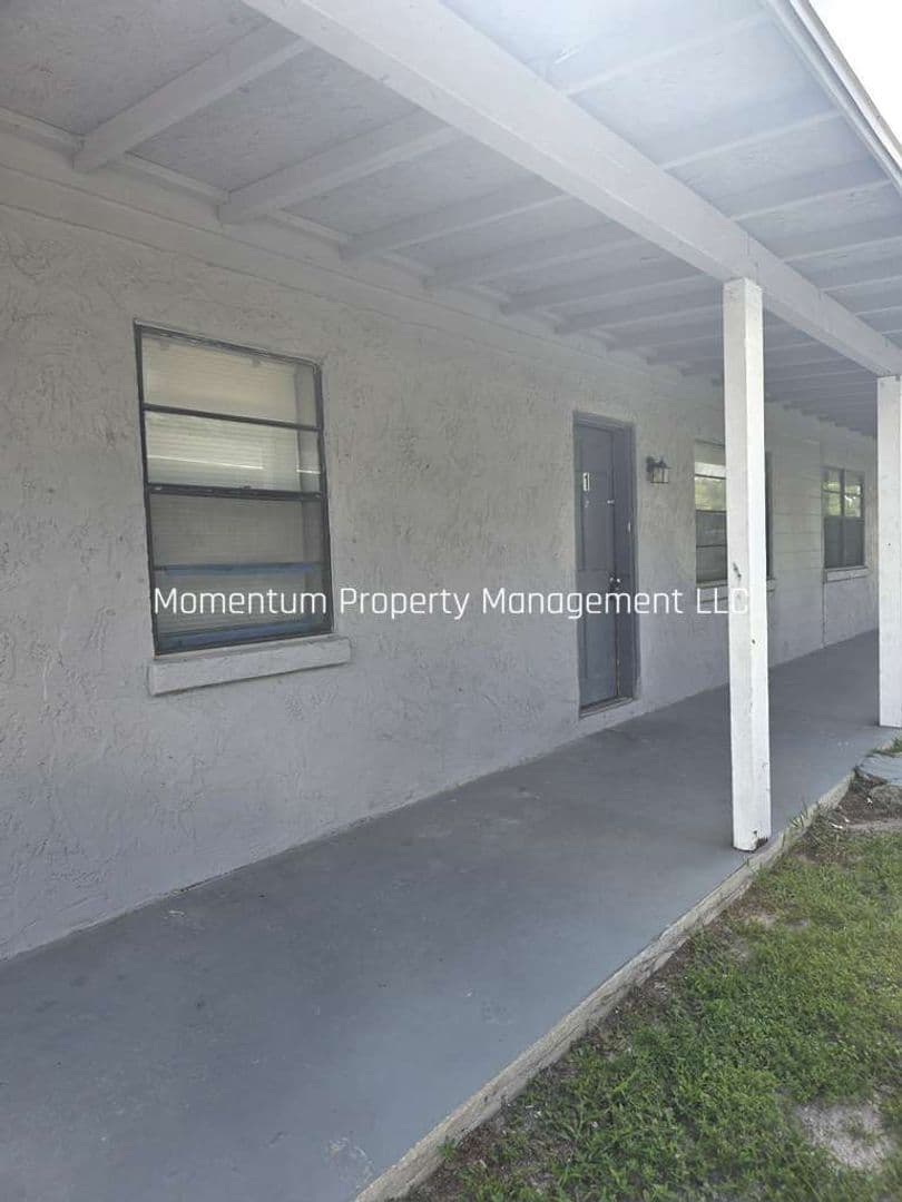 Winter Haven House: 2206 Lucerne Park Rd - Unit 1