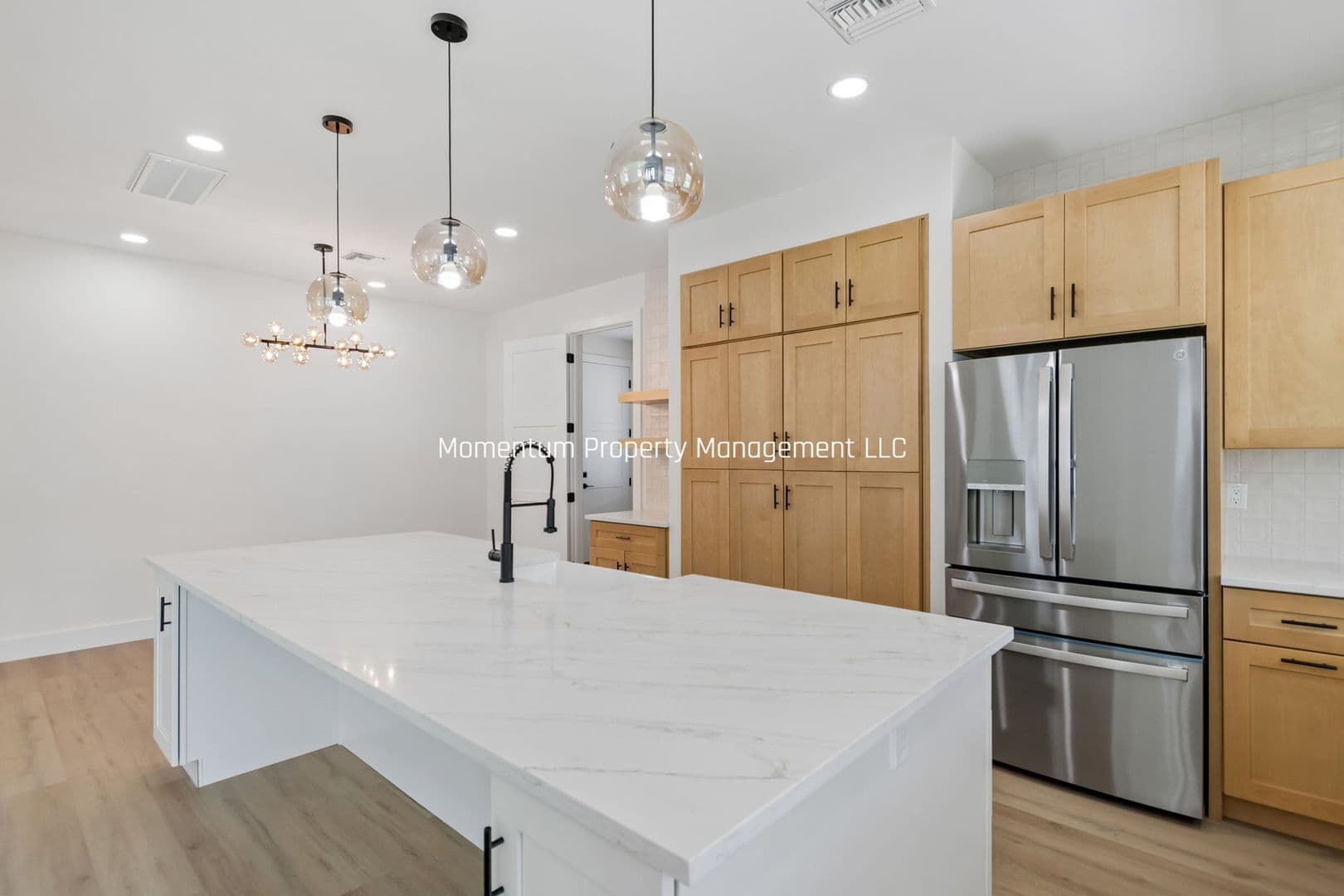 Tampa House: 6403 S Richard Ave