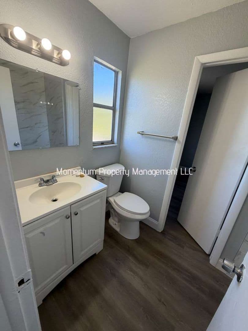 Tampa Apartment: 5106 E. 28th Ave. Unit B