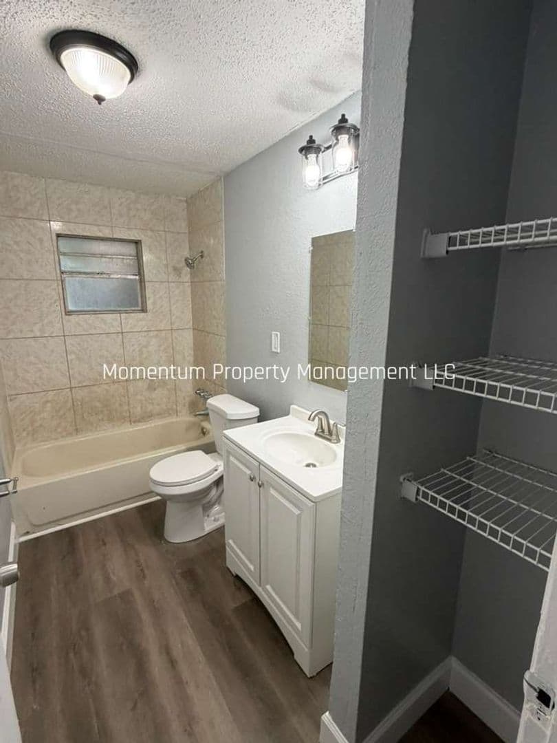 Tampa House: 1904 N 42nd St B