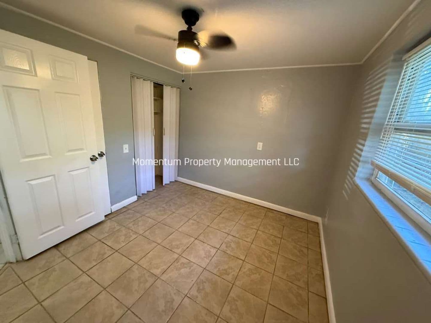 Tampa Apartment: 605 S. 70th St. Apt A