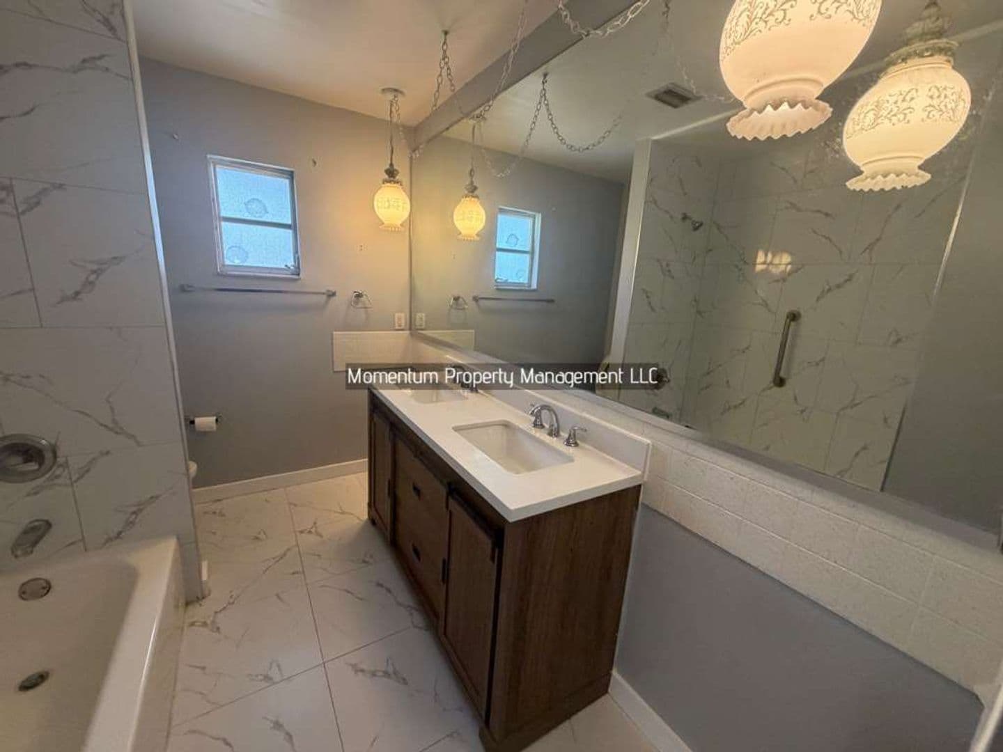 Temple Terrace House: 5209 E 127th Ave