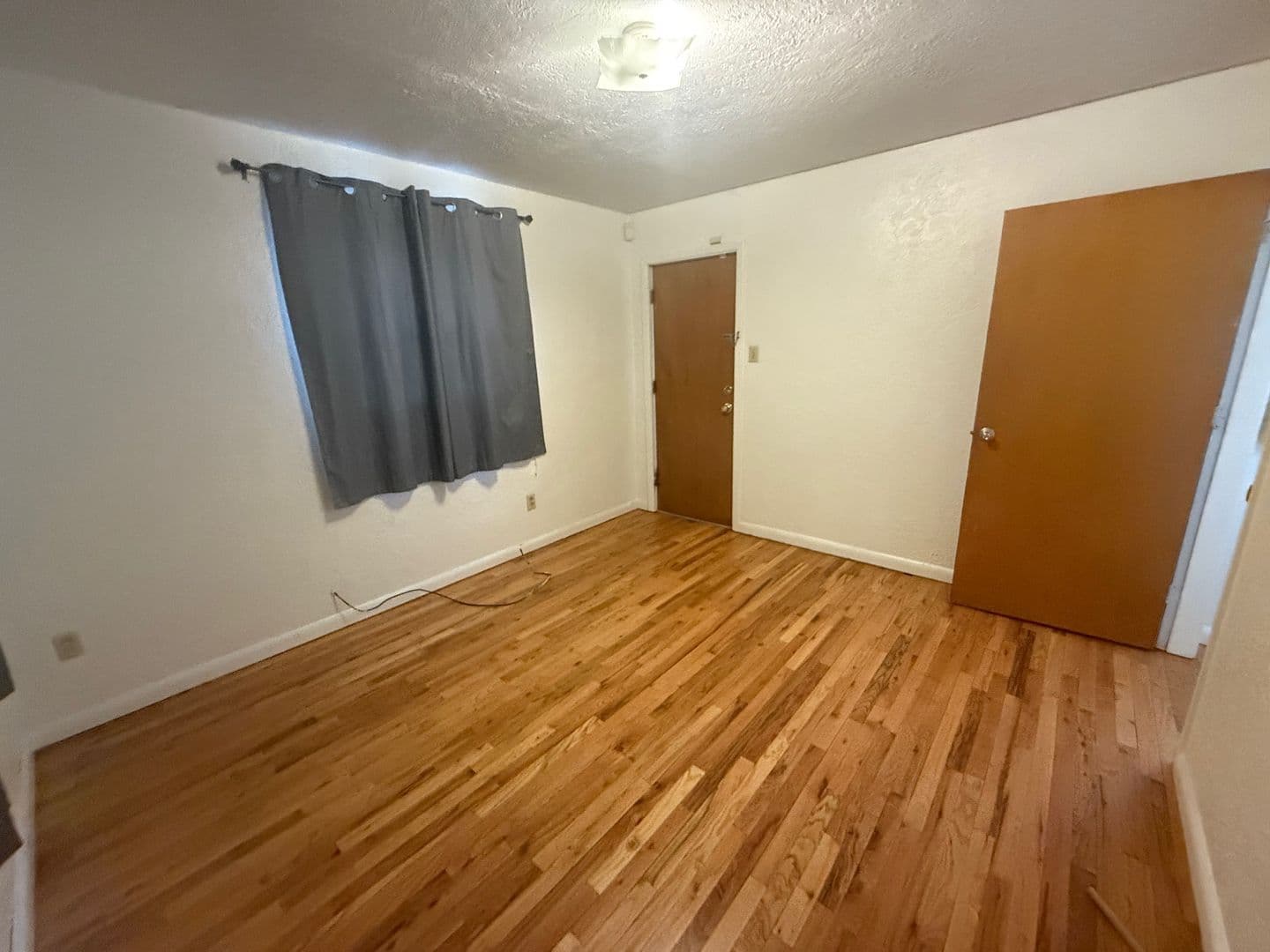 Las Cruces Apartment: 1253 Mesa Ave #A