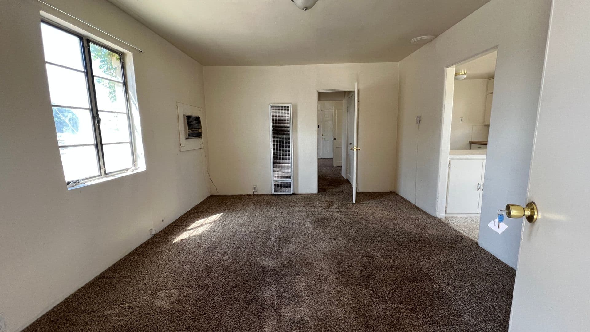 Las Cruces Apartment: Third St.