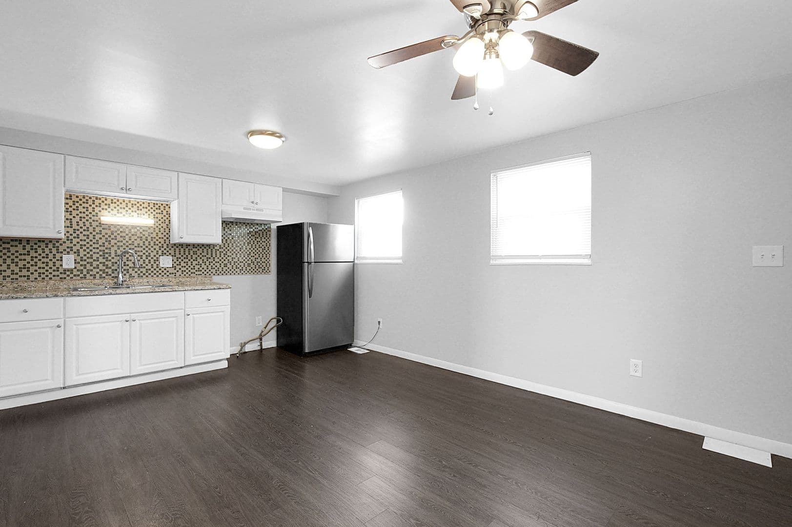 Columbus Apartment: 1598-1660 E 25th Ave