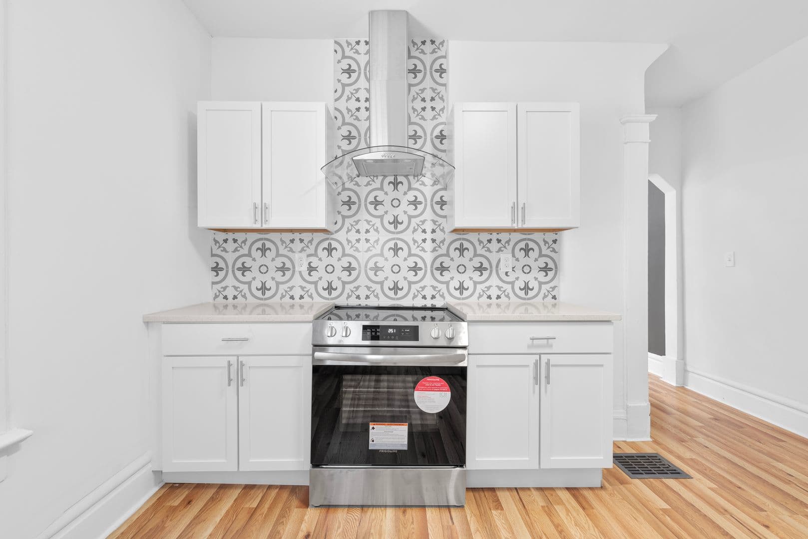 Columbus Apartment: 104-106 Dana Avenue
