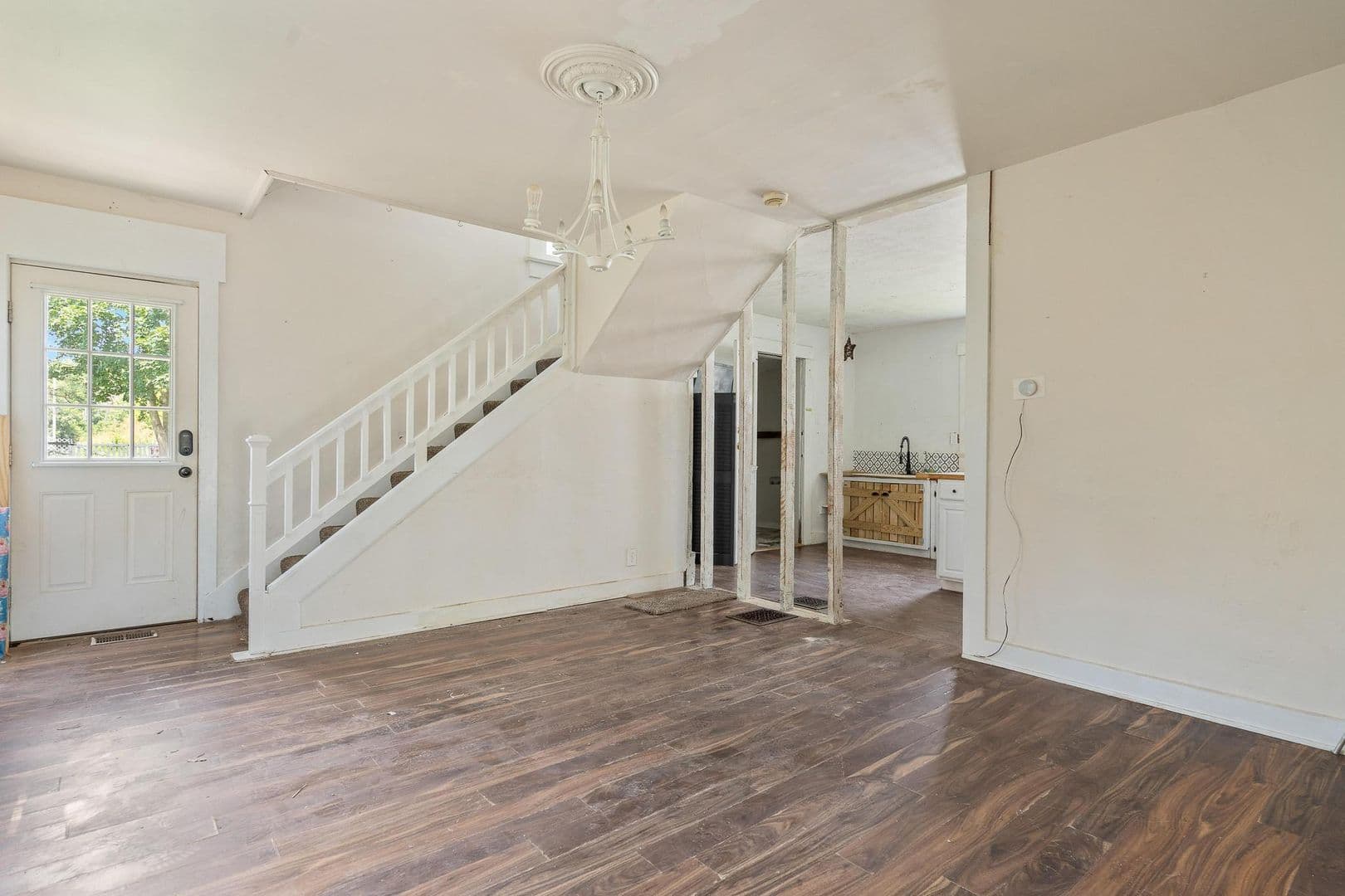 Dayton House: 2225 Catalpa Dr