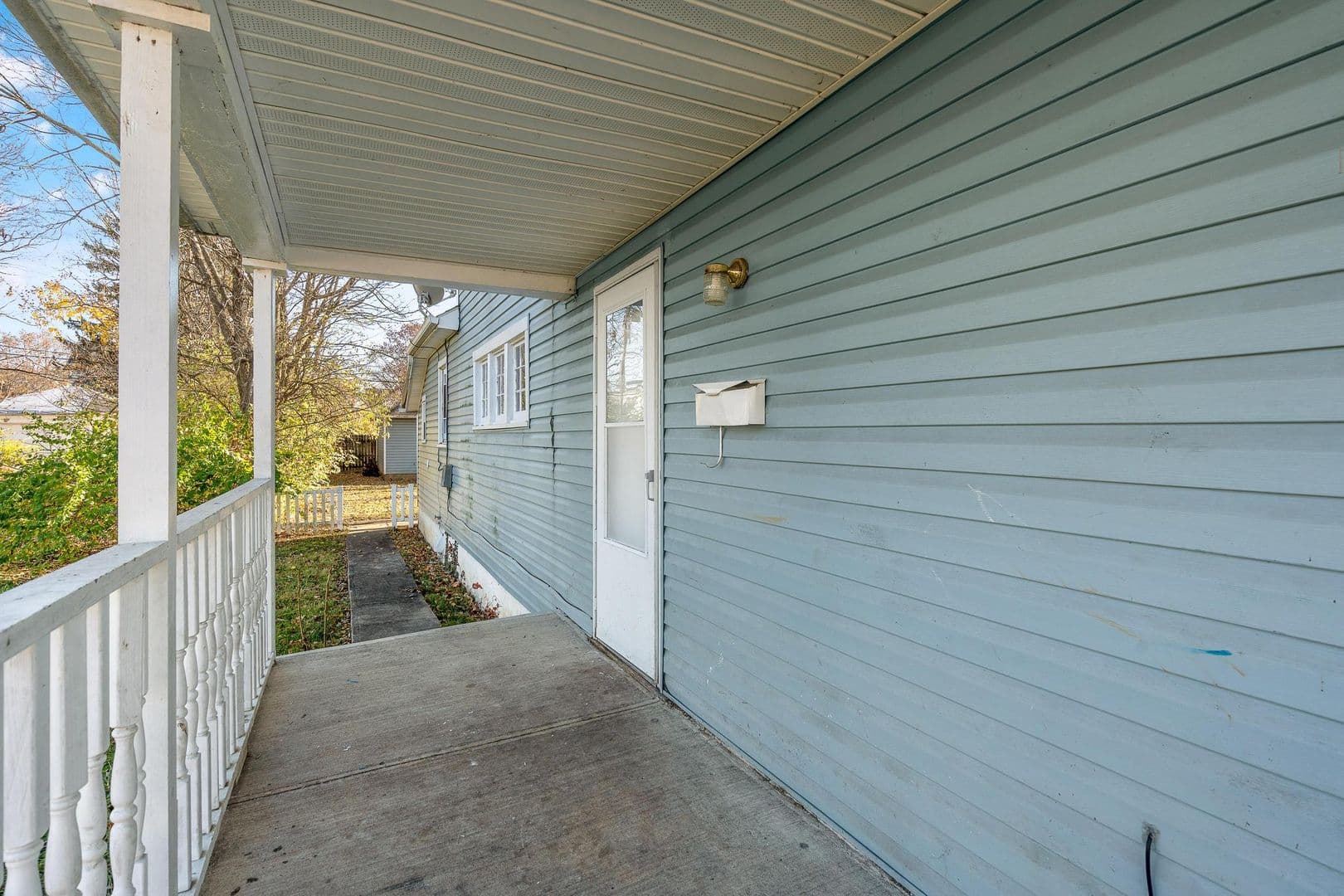 Dayton Apartment: 36-38 E Mumma Ave
