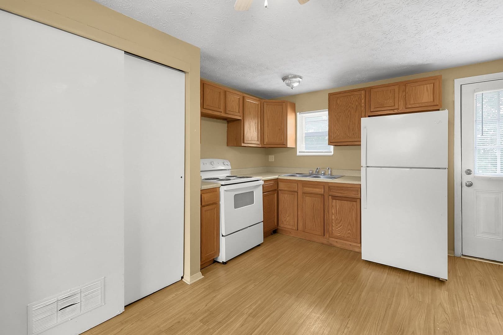 Columbus Apartment: 3061 Markham Rd