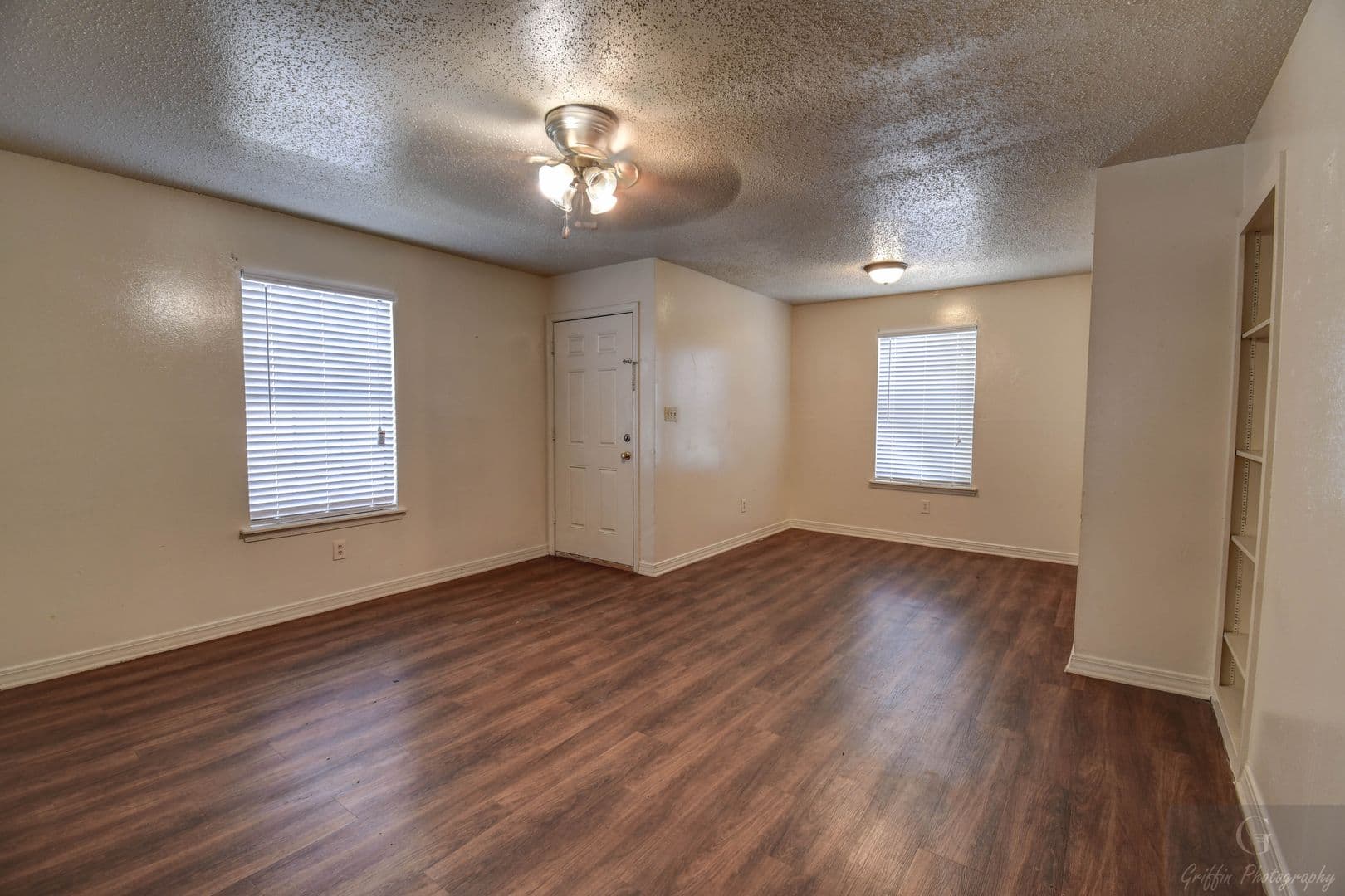 SHREVEPORT Apartment: 9404, 9406, 9408 FERRARA DRIVE