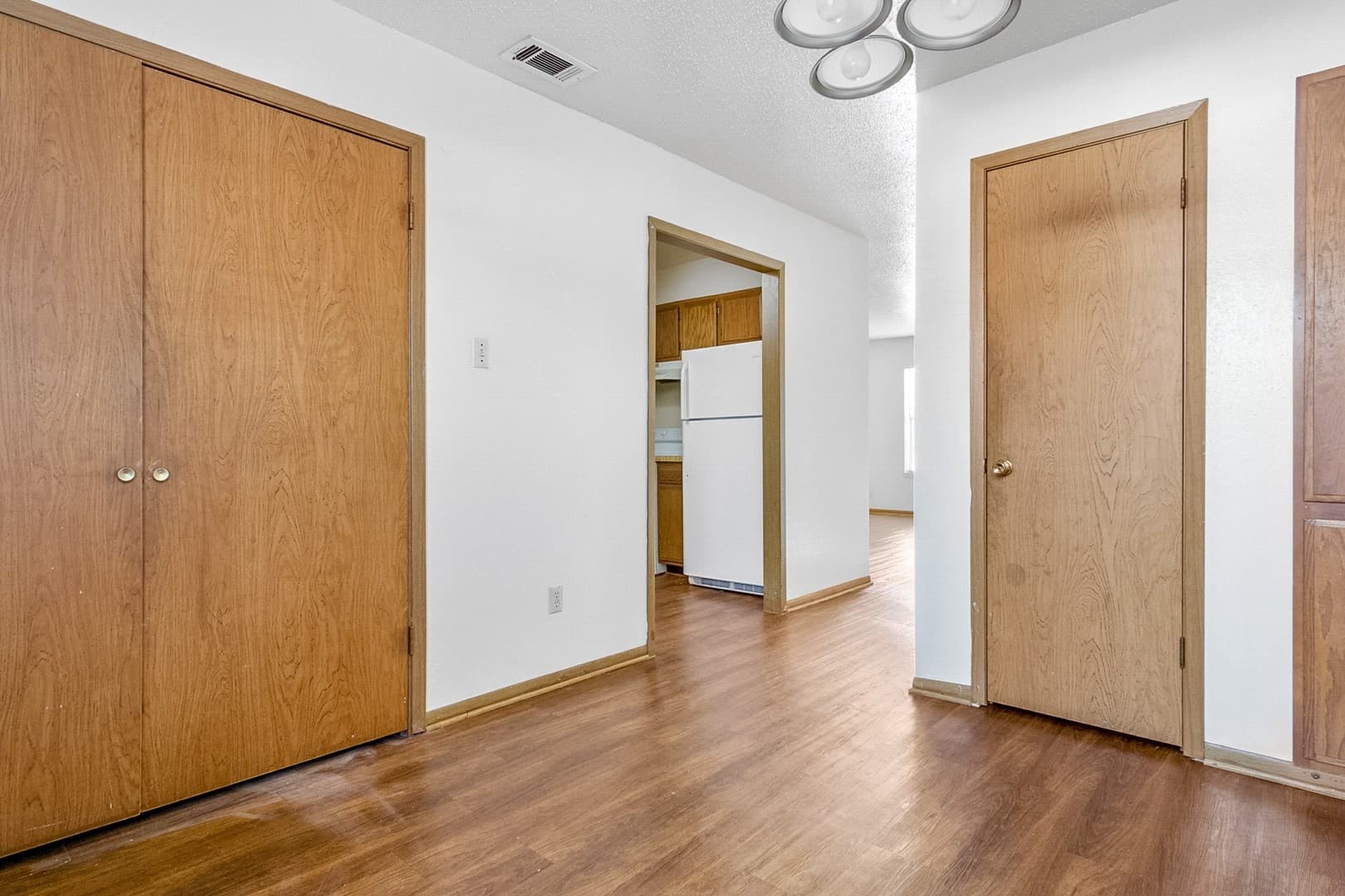 SHREVEPORT Apartment: 7200 JEWELLA AVENUE
