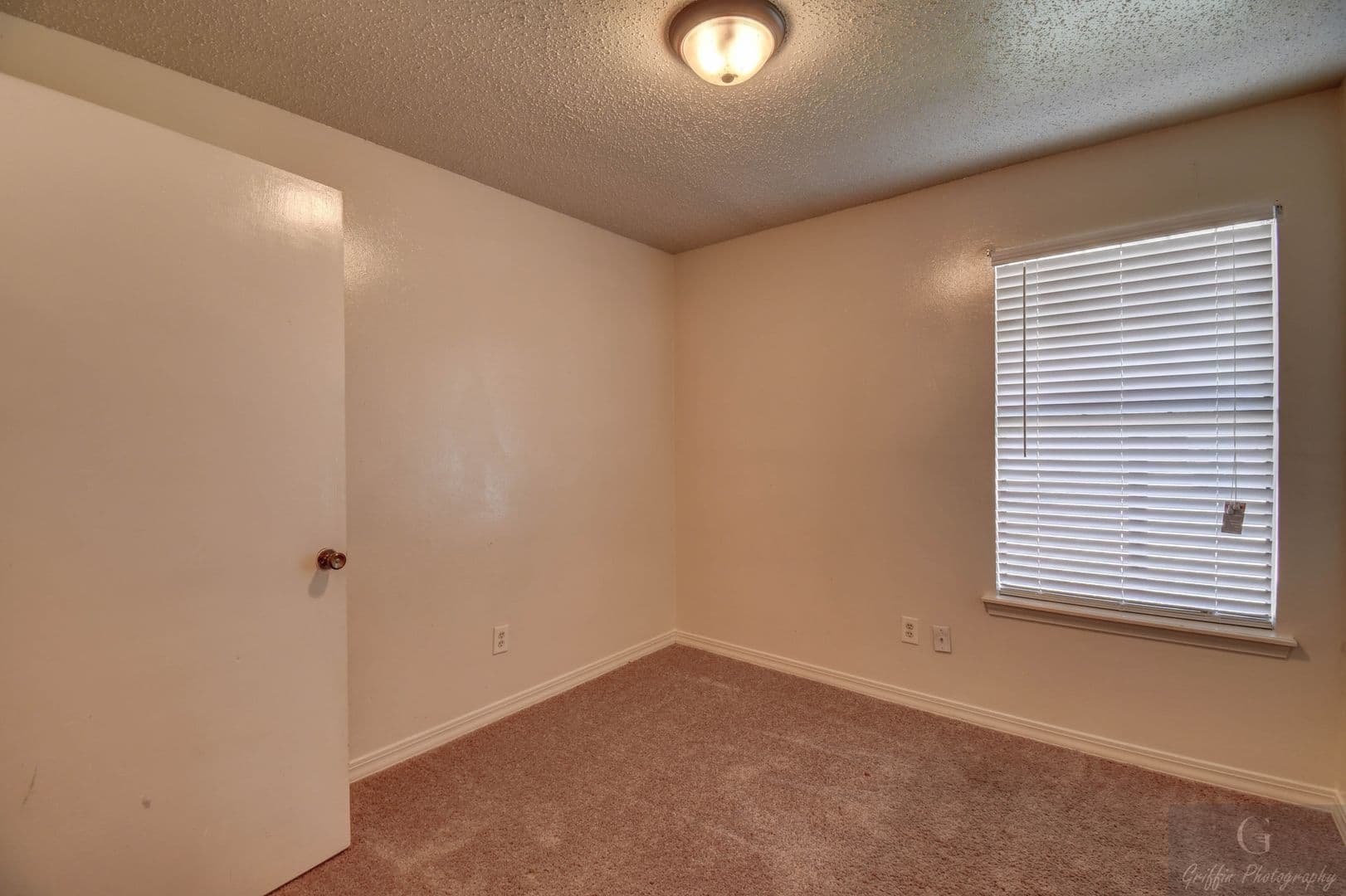 SHREVEPORT Apartment: 9404, 9406, 9408 FERRARA DRIVE