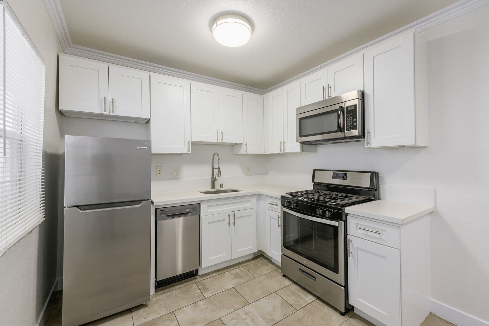 Los Angeles Apartment: 1234 N Berendo St