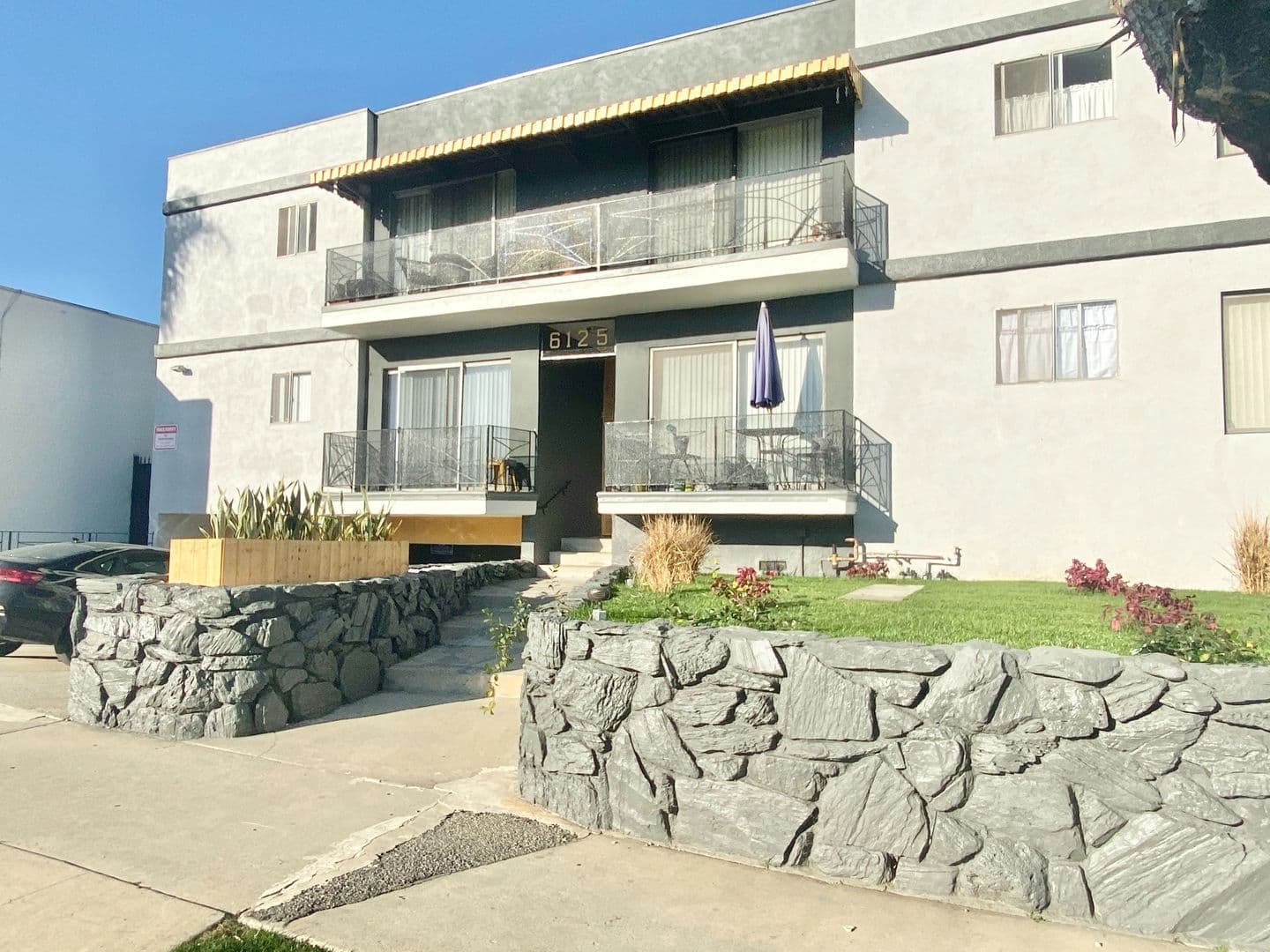 Los Angeles Apartment: 6125 Horner Street