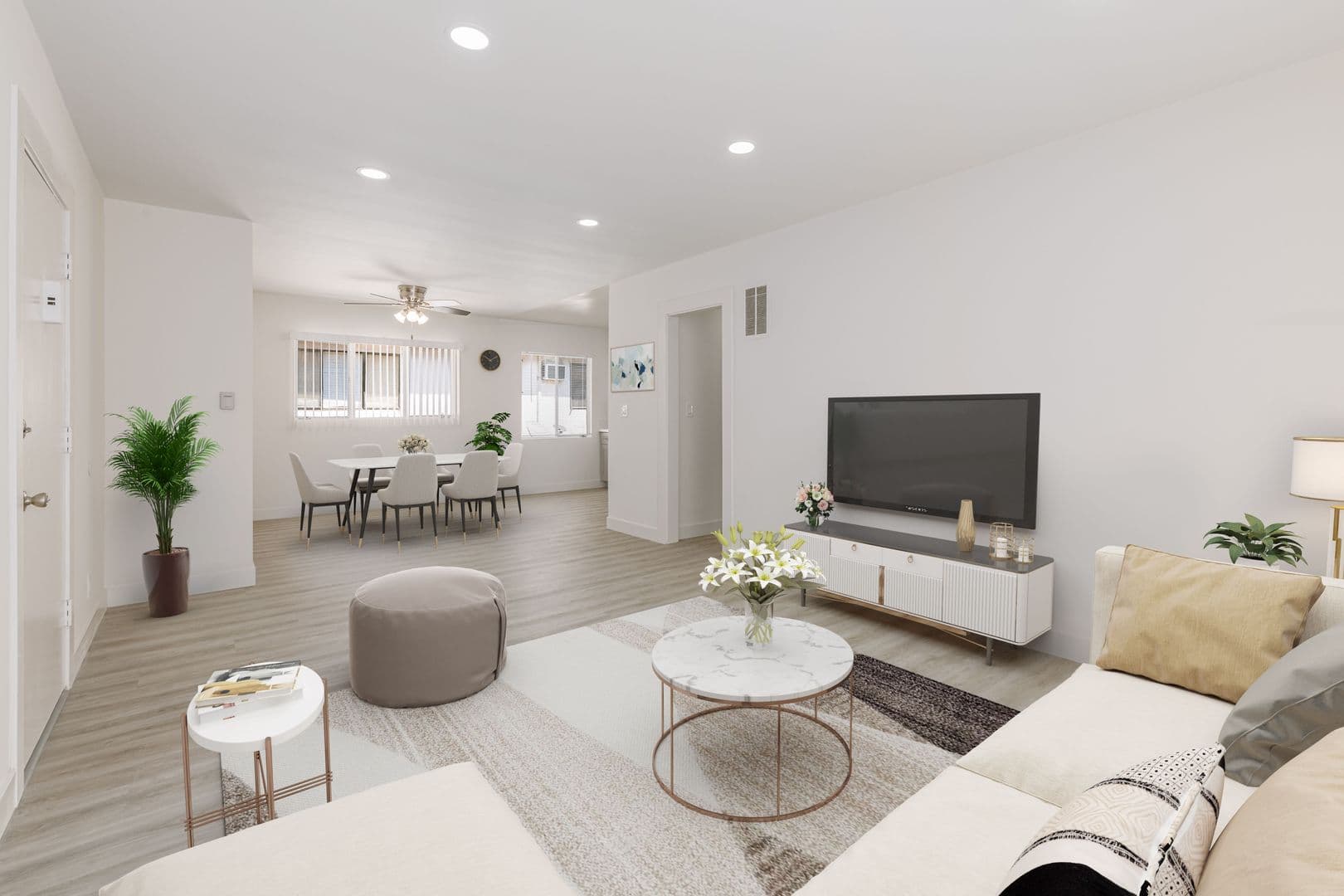 Los Angeles Apartment: 1339 S Ogden Dr
