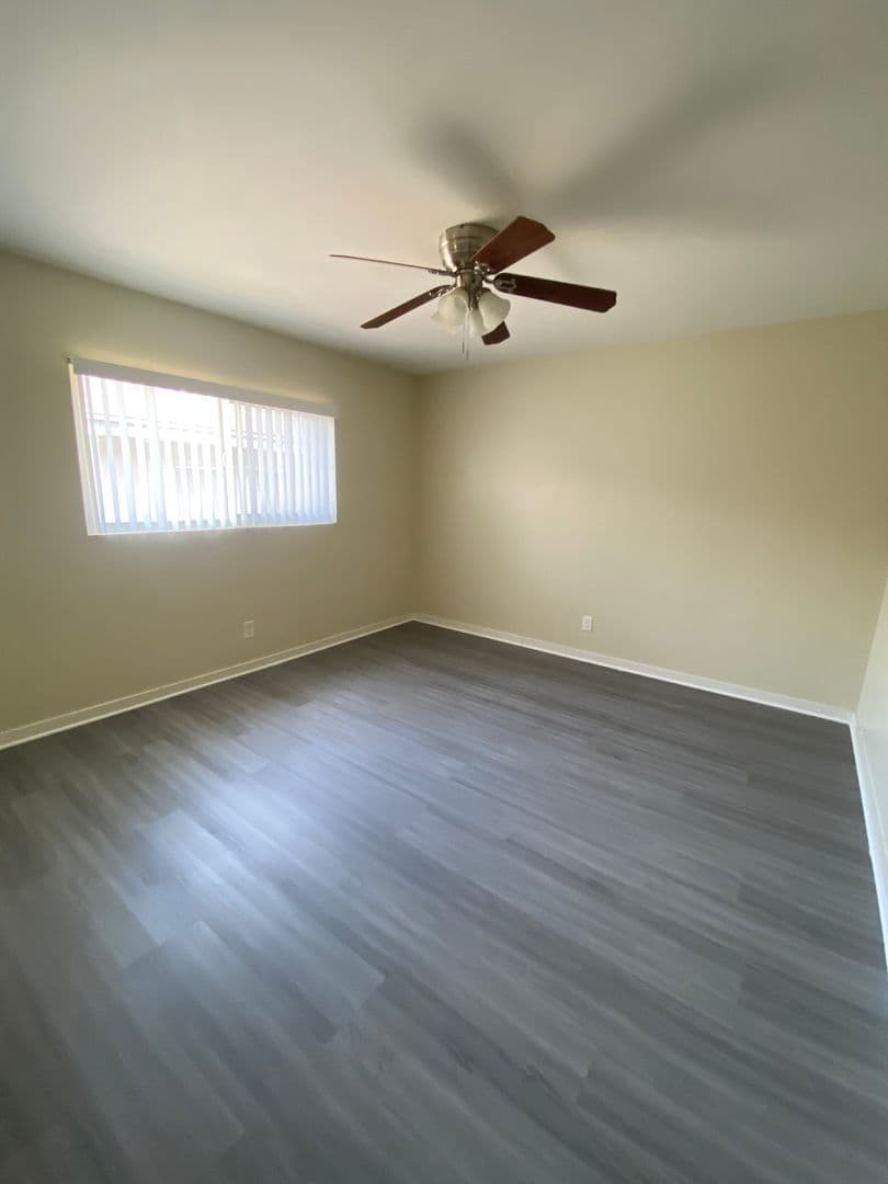 Los Angeles Apartment: 4025 Coco Ave