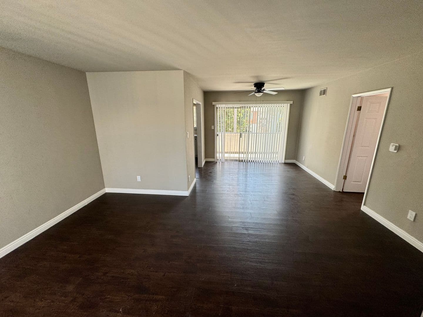 Los Angeles Apartment: 4025 Coco Ave