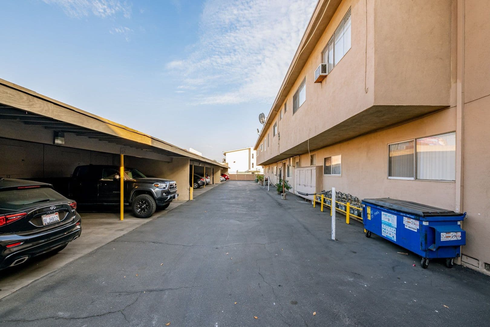 North Hollywood Apartment: 13205 Barbara Ann Street