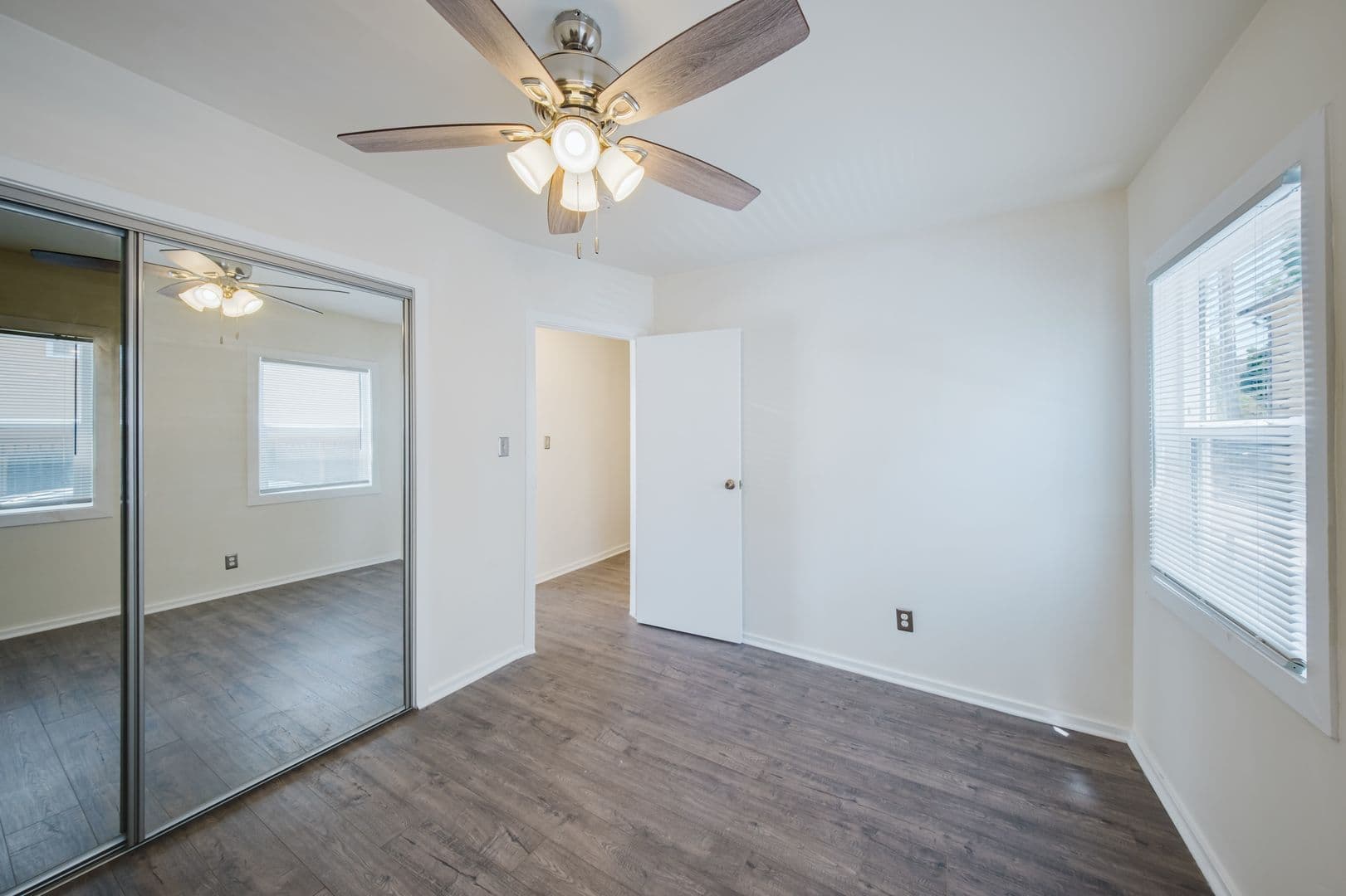 West Hollywood Apartment: 7764, 7766 & 7766 1/2 Santa Monica Blvd