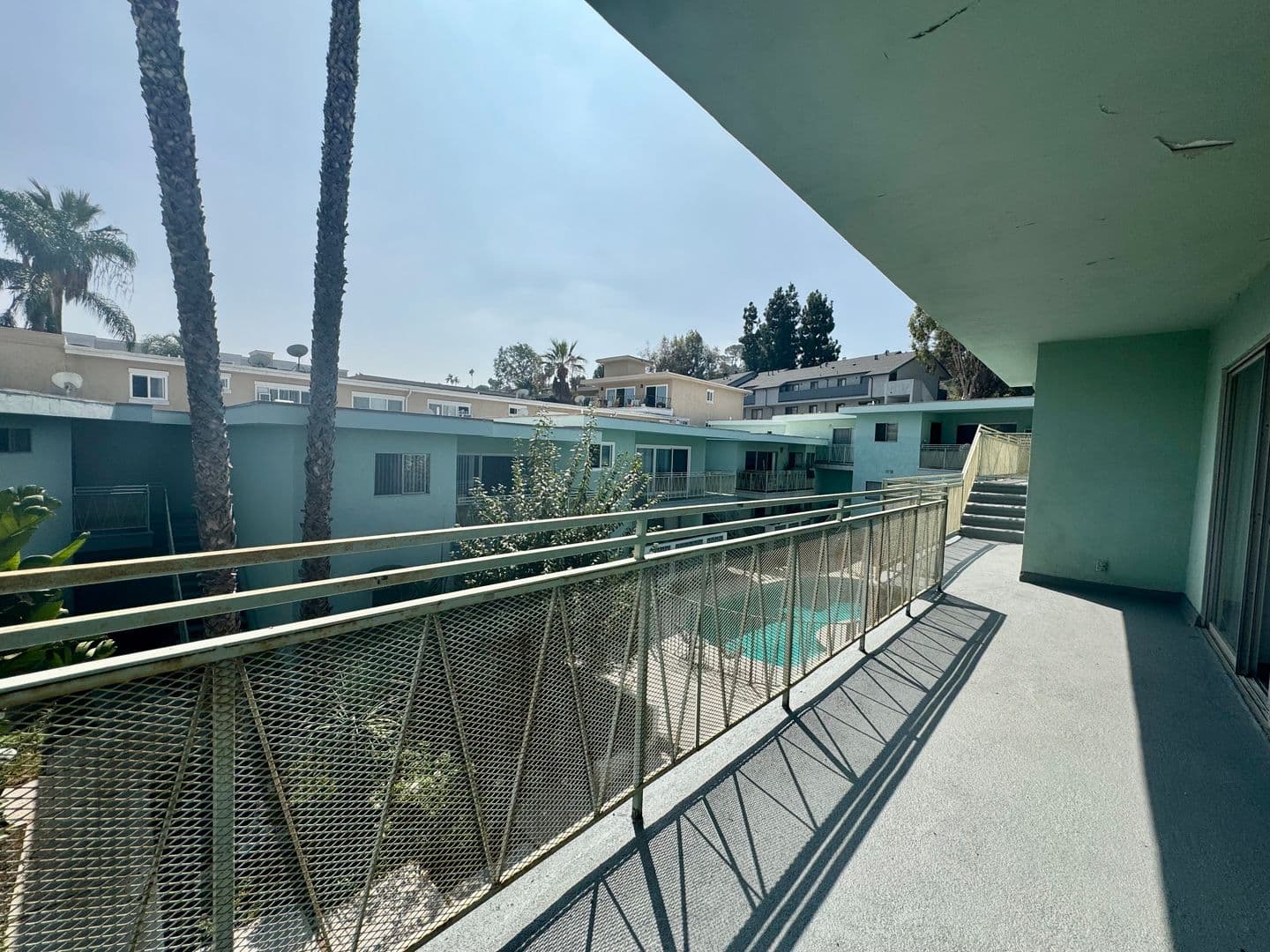 Los Angeles Apartment: 3772 Lockland Drive