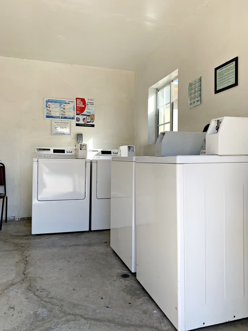 Los Angeles Apartment: 4847 W. Slauson Ave