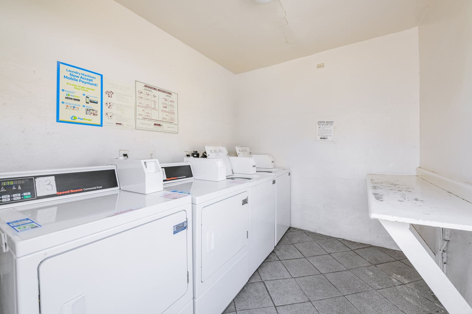 Los Angeles Apartment: 1210 N Berendo Street
