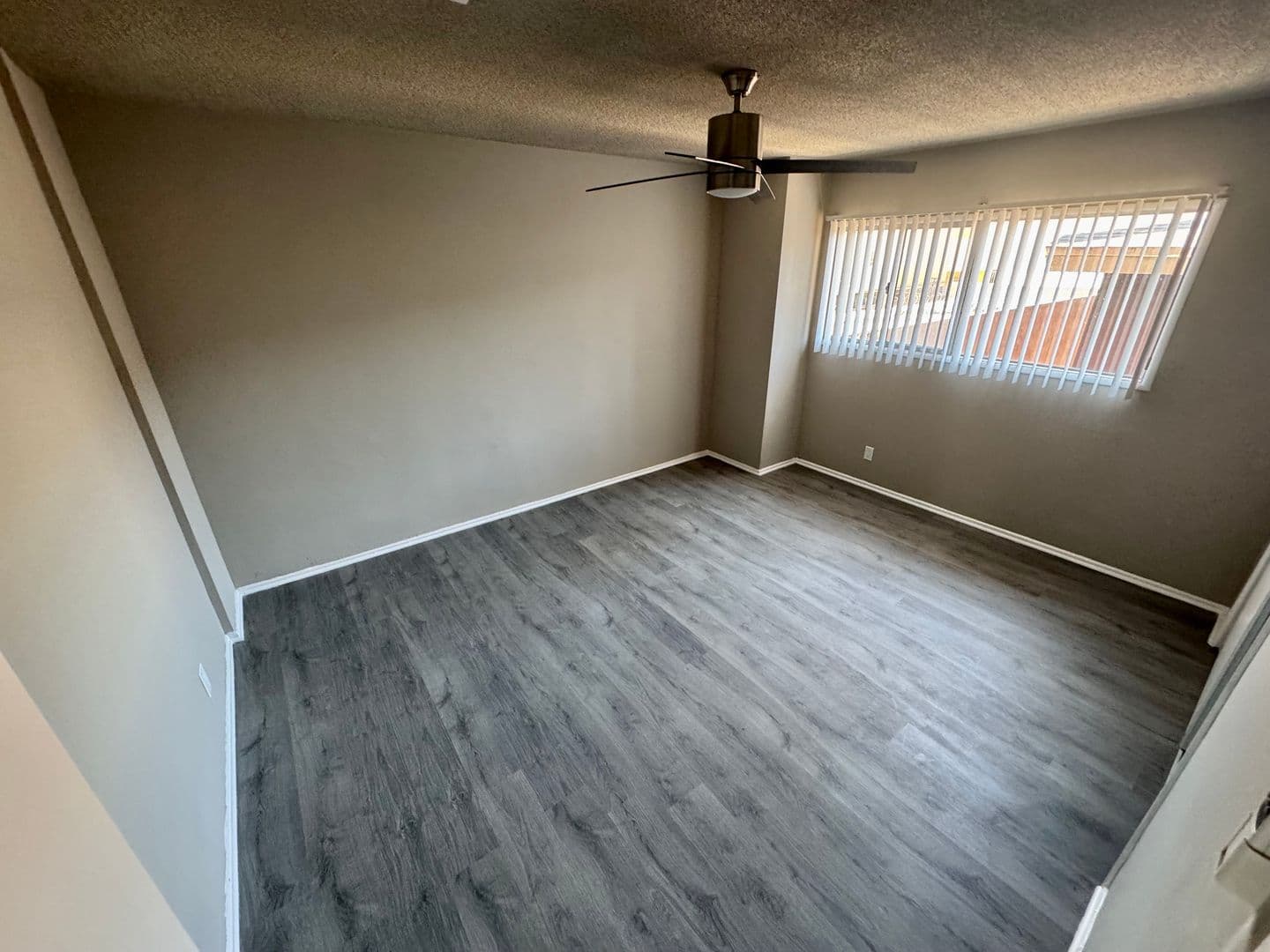 Los Angeles Apartment: 4046-4052 Coco Ave