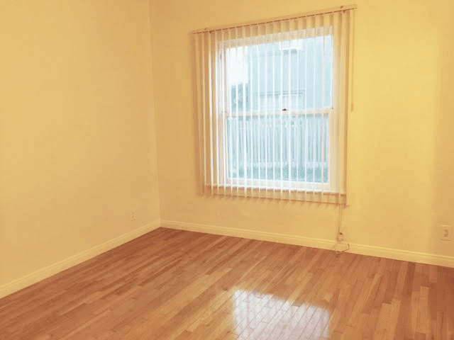 Venice Apartment: 1814 Pacific Ave