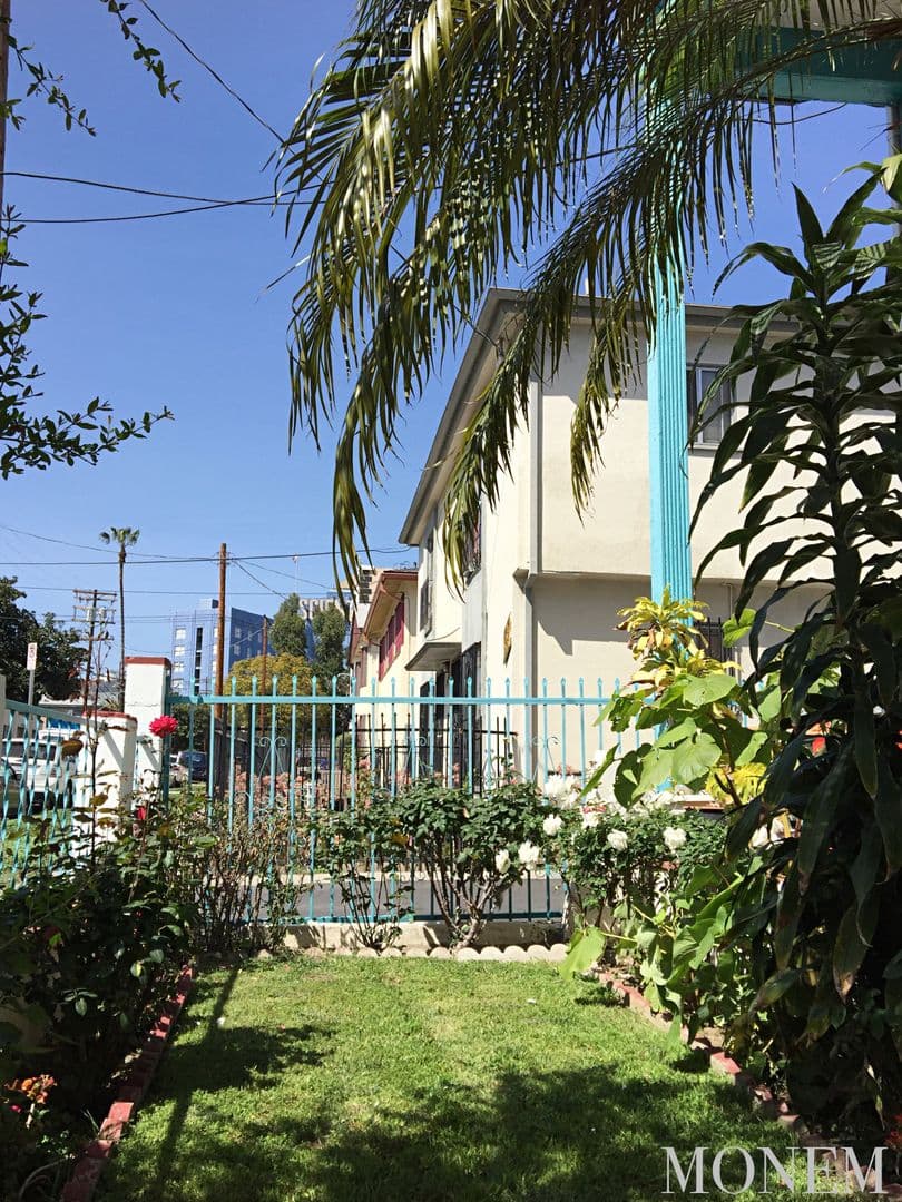 Los Angeles Apartment: 1210 N Berendo Street