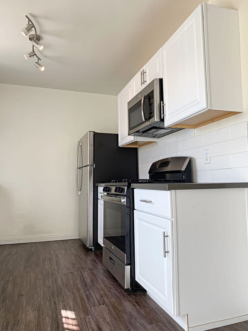 Los Angeles Apartment: 6125 Horner Street