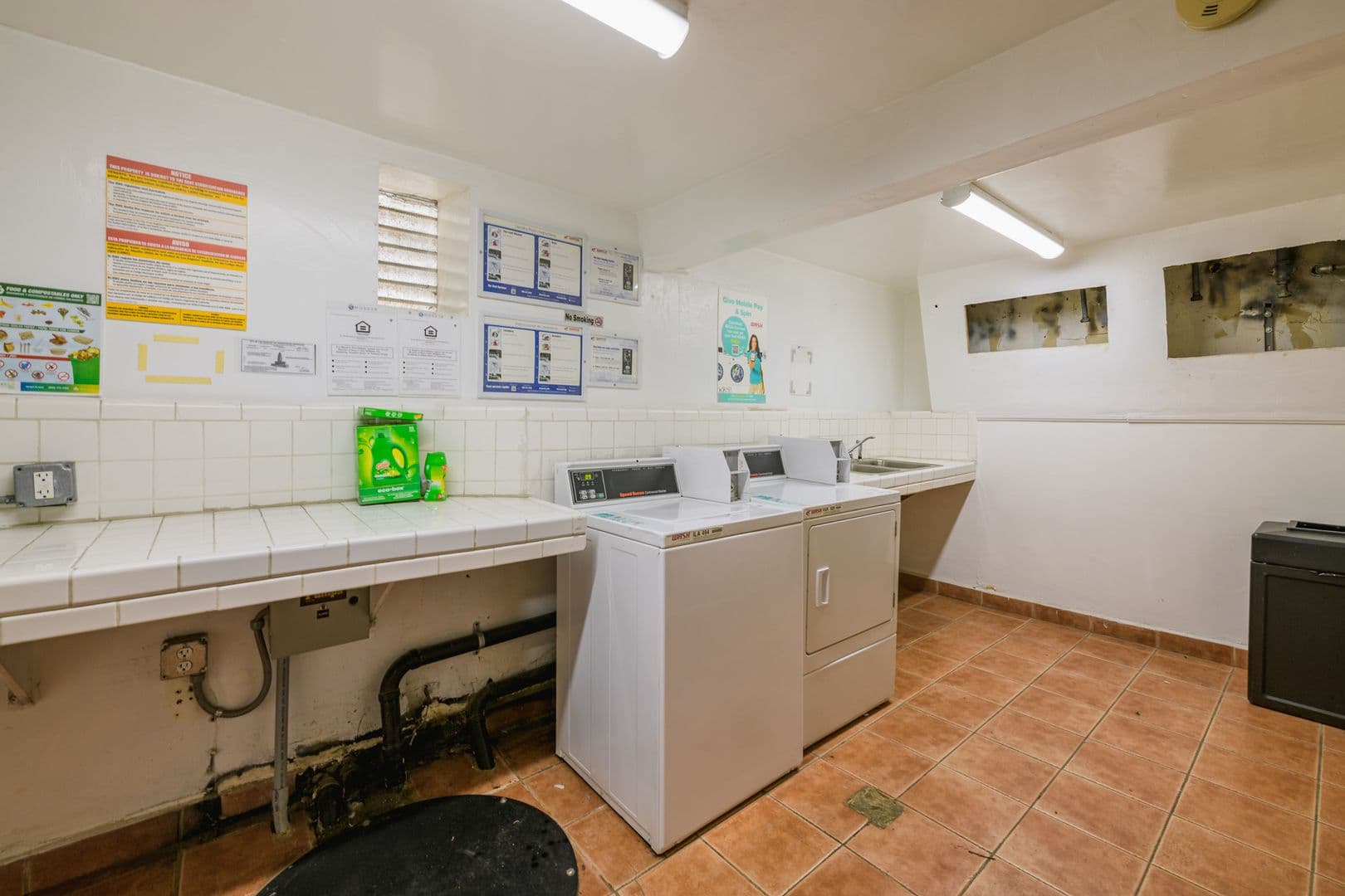 Los Angeles Apartment: 1234 N Berendo St