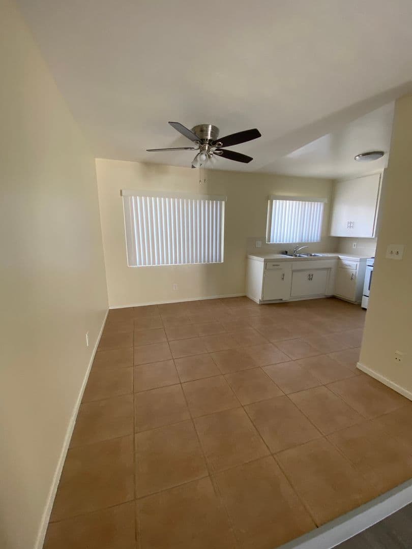 Los Angeles Apartment: 4025 Coco Ave