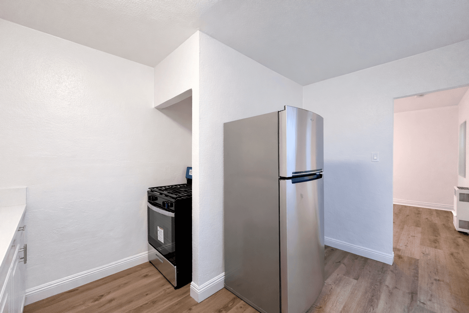 Los Angeles Apartment: 1234 N Berendo St