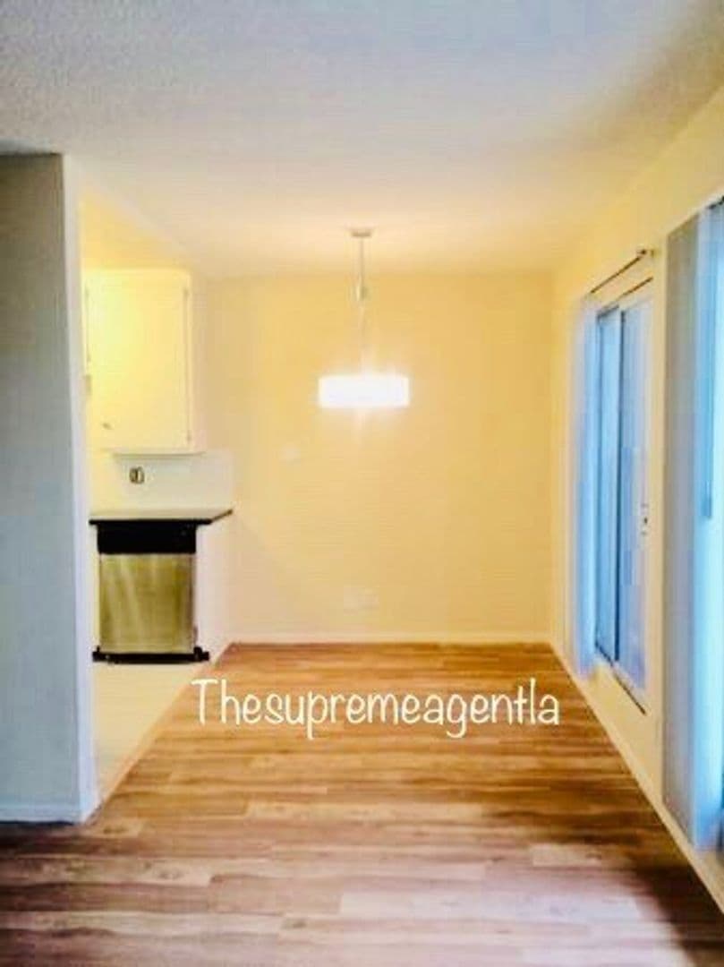 Los Angeles Apartment: 6125 Horner Street
