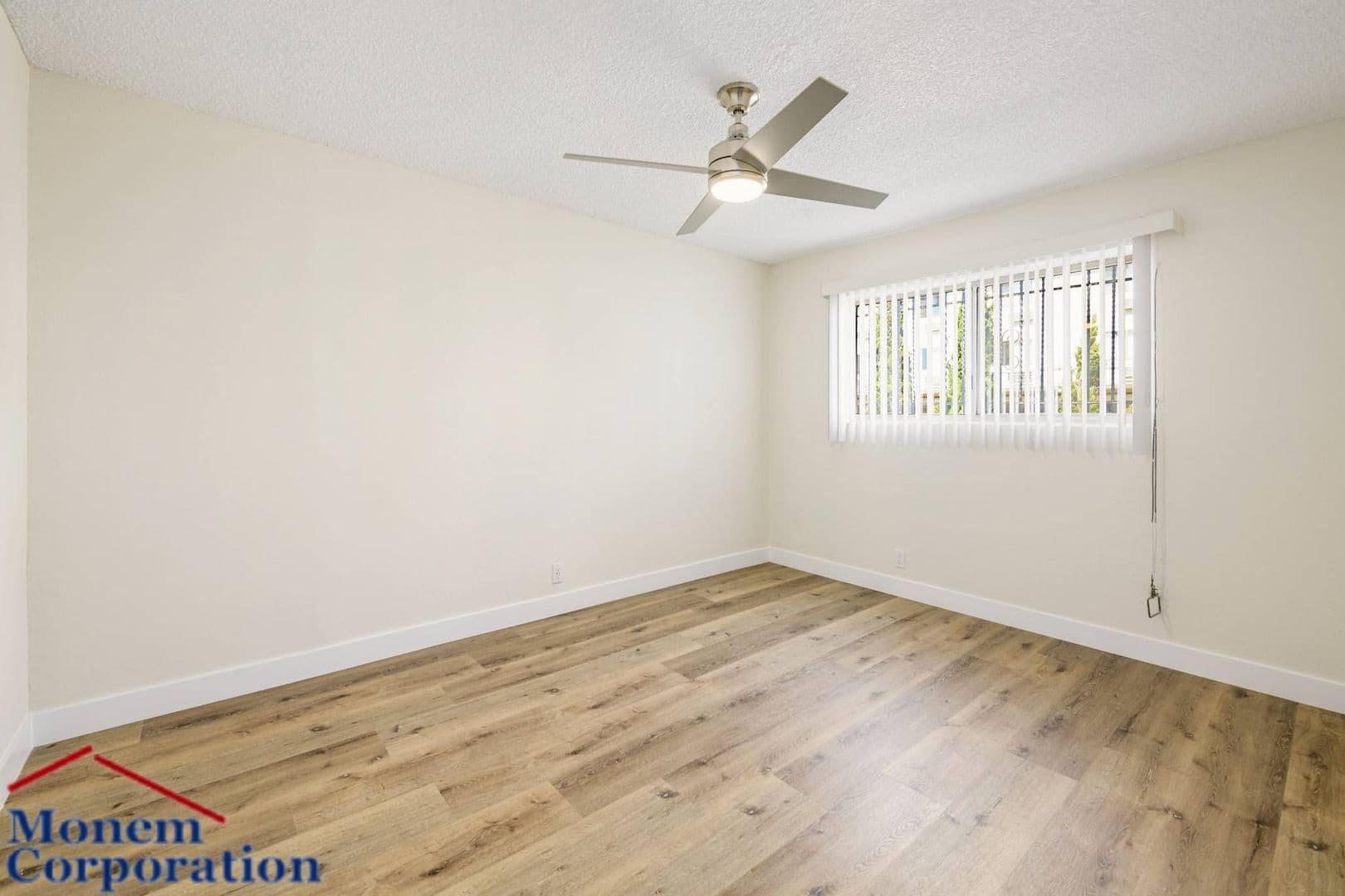 Van Nuys Apartment: 6861 Sepulveda Blvd