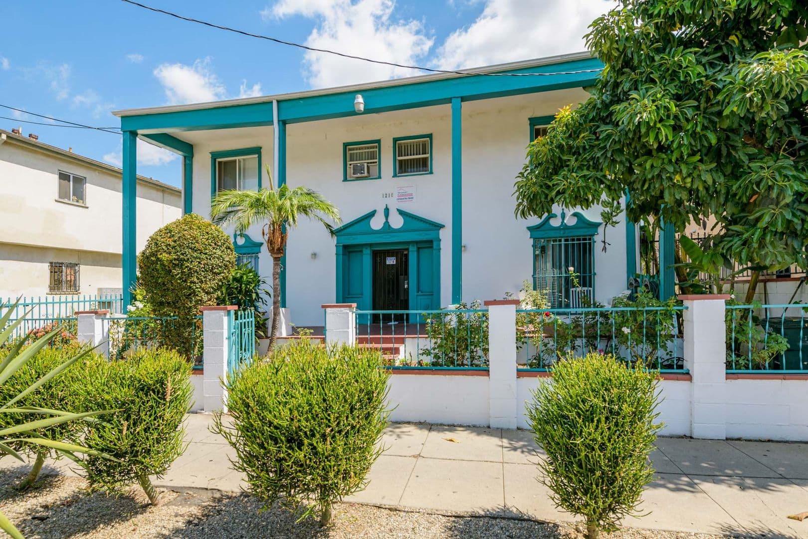 Los Angeles Apartment: 1210 N Berendo Street