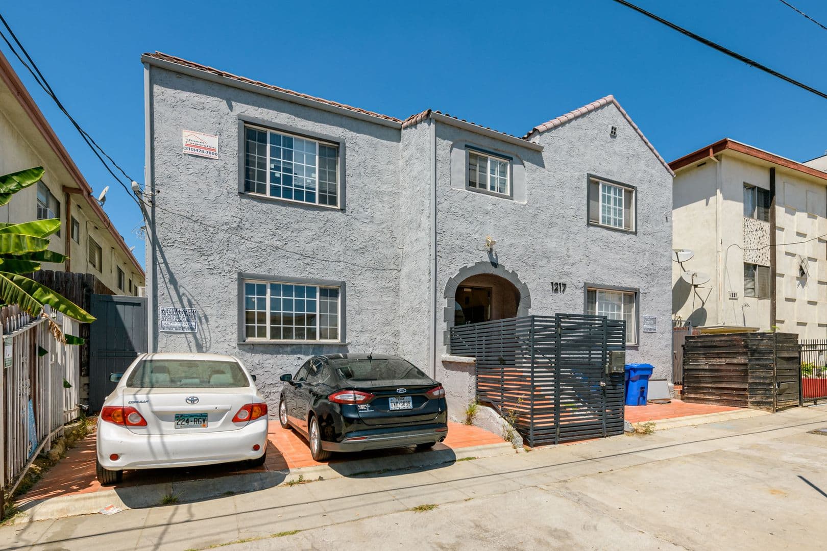 Los Angeles Apartment: 1217 N Berendo St