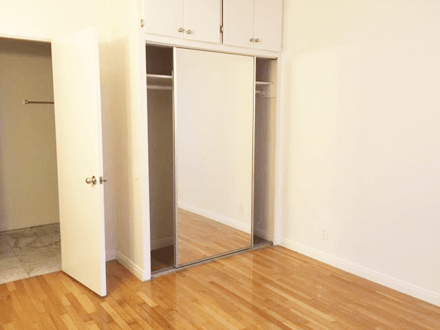 Venice Apartment: 1814 Pacific Ave