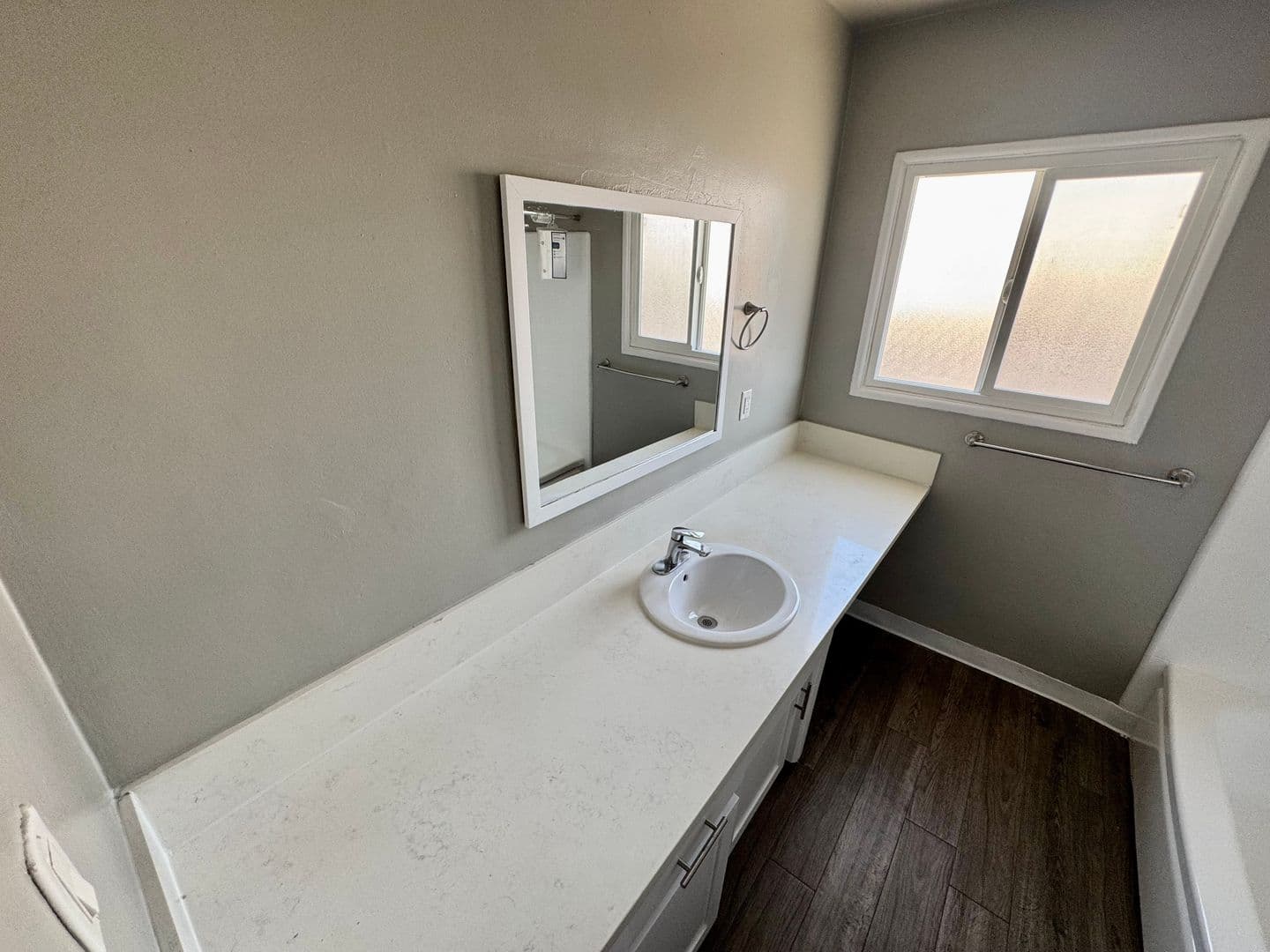 Los Angeles Apartment: 4046-4052 Coco Ave